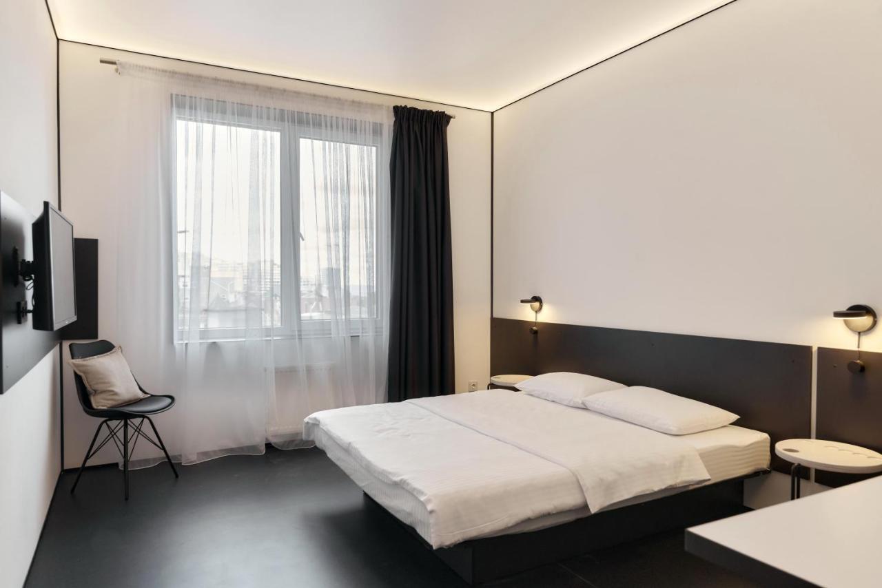 Atmosfera Hotel Oldenburg Bagian luar foto